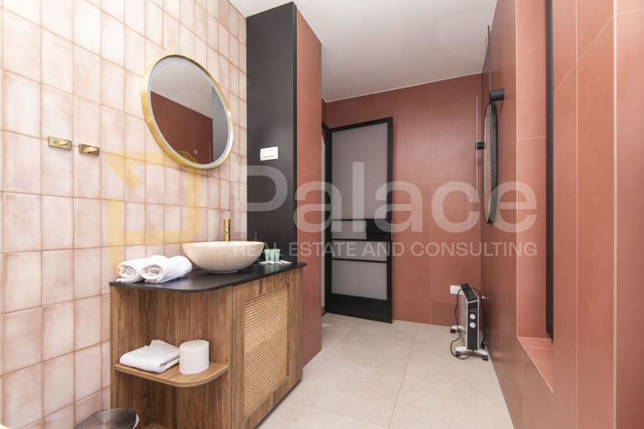 Image No.23-4 Bed House for sale