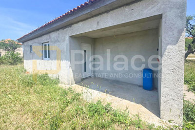 kuca-prizemnica-velikog-potencijala-na-terenu-3000-m2_4