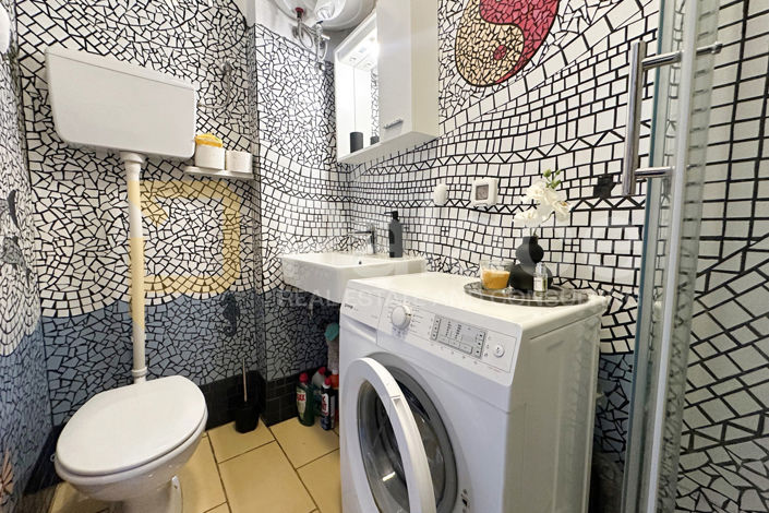Image No.11-1 Bed Apartment for sale
