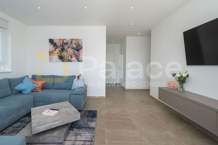 Image No.9-4 Bed Townhouse for sale