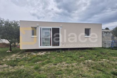 montazna-kucica-na-prodaju-debeljak_2