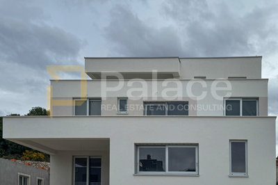 dubrovnik-penthouse-104-m-s-terasom-54-m-2-garazna-mjesta_3