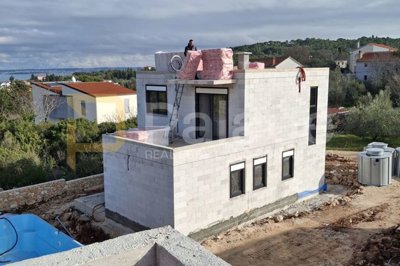 lukoran-kuca-s-bazenom-i-pogledom-na-more-107-m2_14