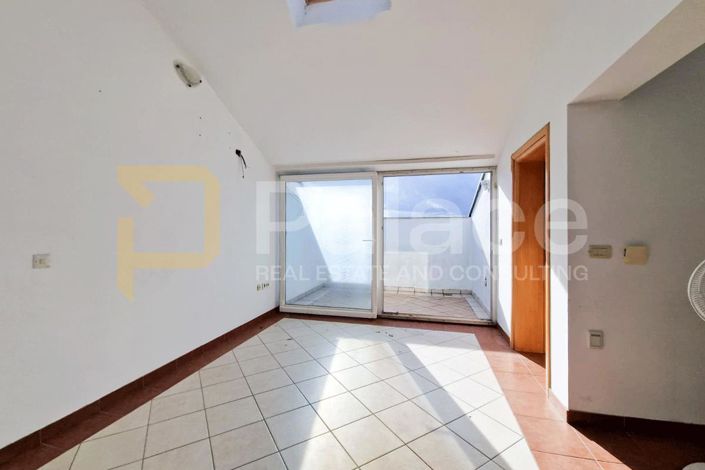 Image No.5-Appartement de 4 chambres à vendre à Primorje-Gorski Kotar