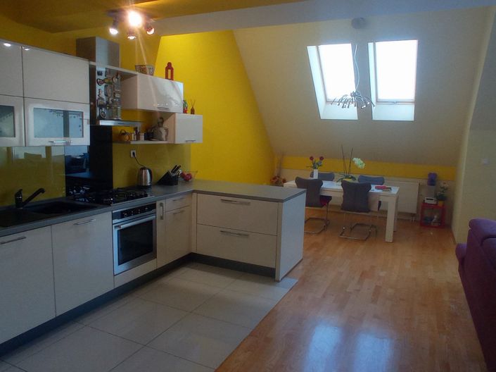 Image No.4-4 Bed Apartment for sale