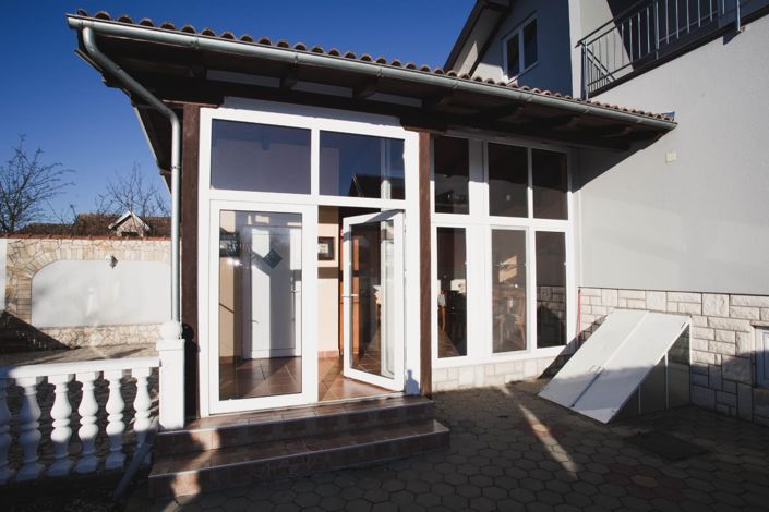 Image No.16-4 Bed House for sale