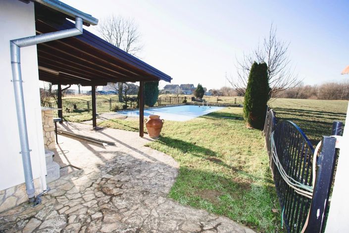 Image No.8-4 Bed House for sale