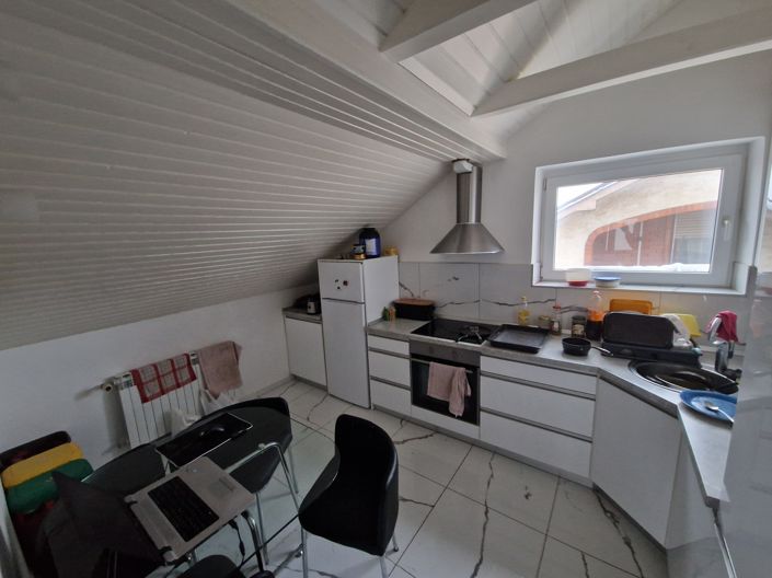 Image No.19-6 Bed House for sale