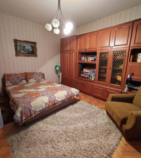 Image No.10-7 Bed House for sale