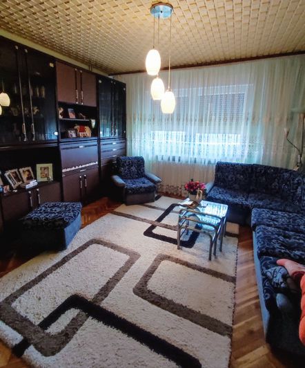 Image No.4-7 Bed House for sale
