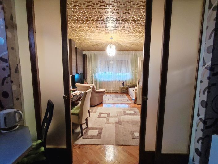 Image No.6-7 Bed House for sale