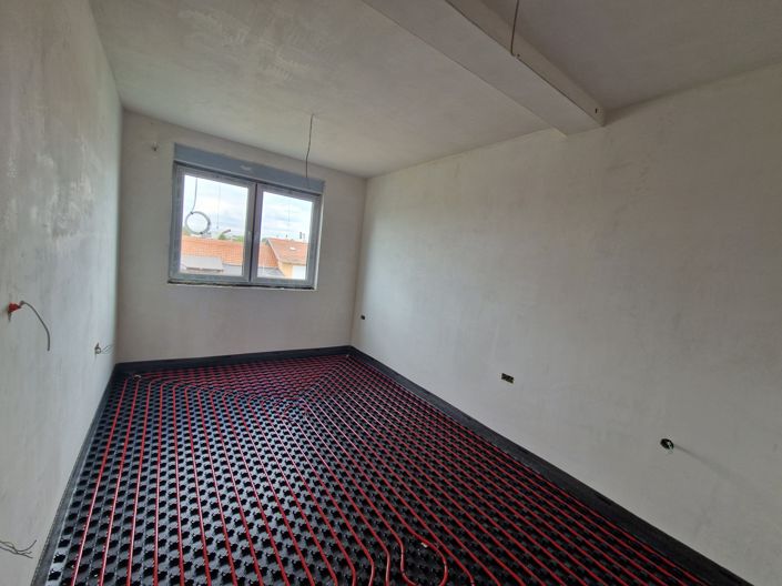 Image No.8-4 Bed Apartment for sale