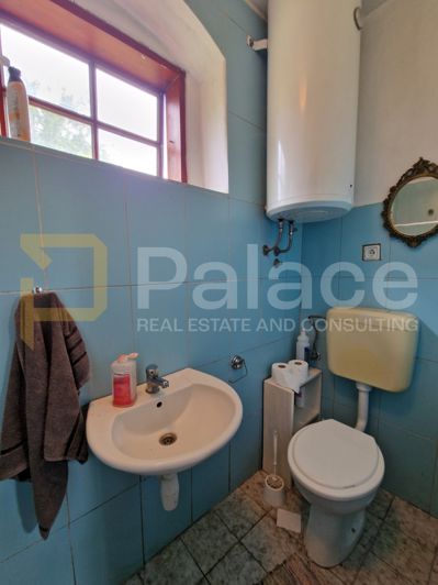 Image No.10-6 Bed House for sale