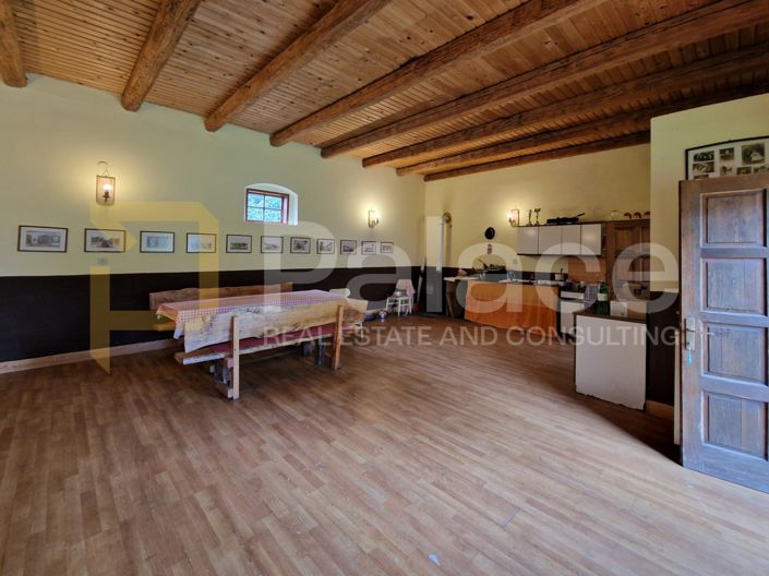 Image No.12-6 Bed House for sale