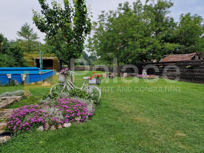 Image No.15-6 Bed House for sale