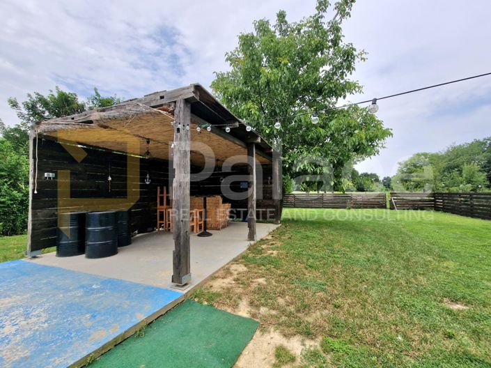 Image No.5-6 Bed House for sale