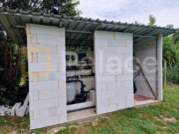 Image No.7-6 Bed House for sale