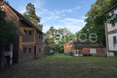 1 - Zdenci, Casa