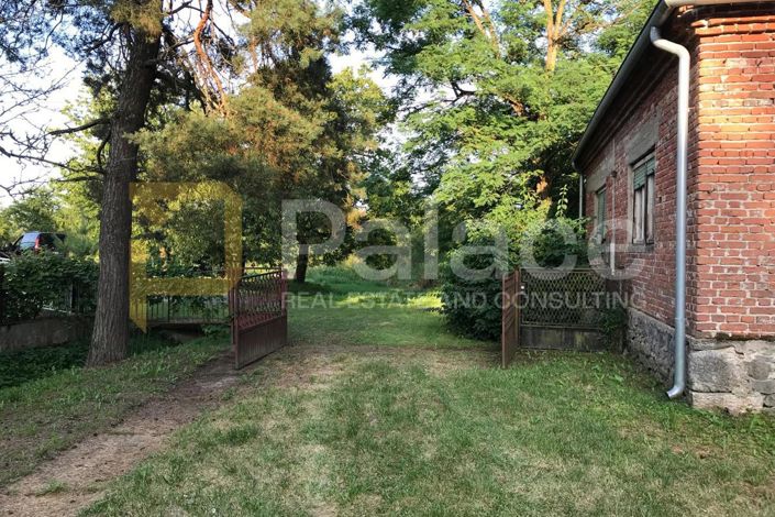 Image No.2-4 Bed House for sale