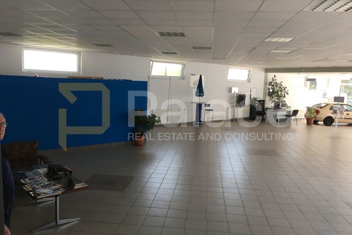 Image No.5-Commercial for sale