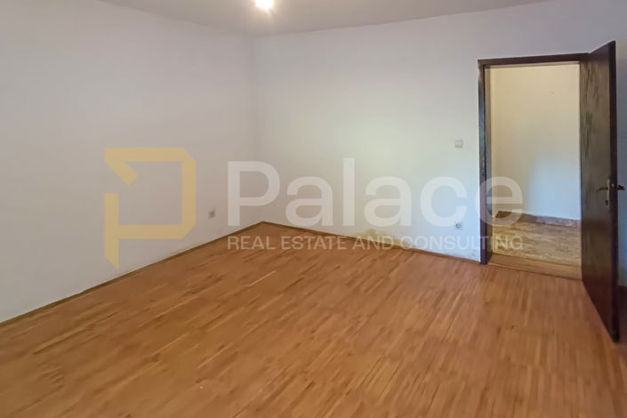 Image No.14-3 Bed Townhouse for sale