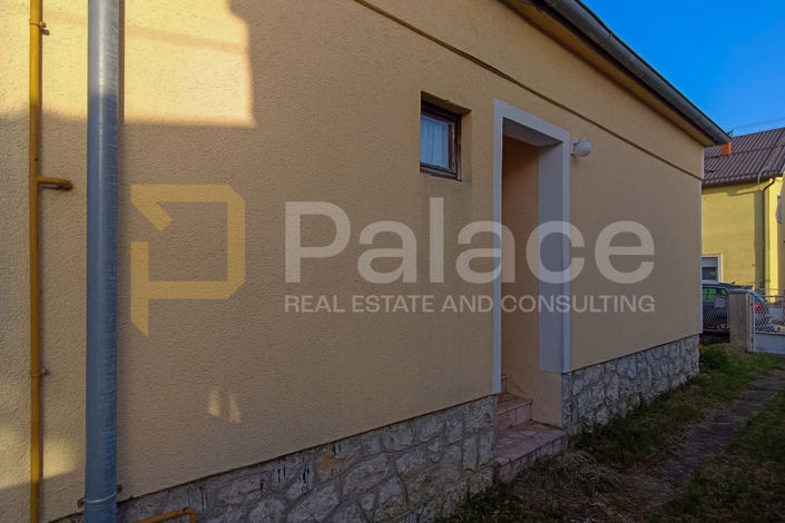 Image No.2-3 Bed Townhouse for sale