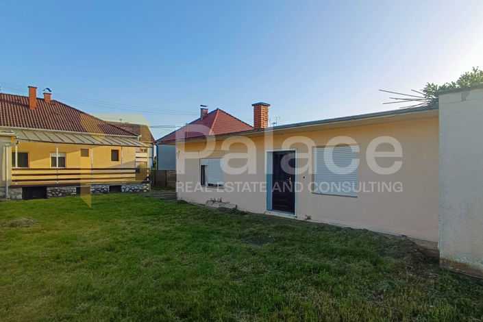 Image No.8-3 Bed Townhouse for sale