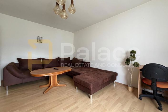Image No.17-4 Bed House for sale