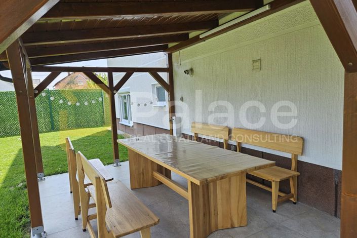 Image No.23-4 Bed House for sale