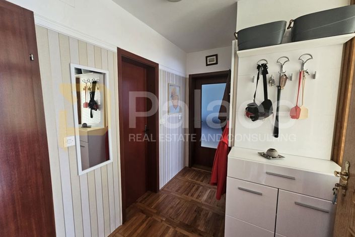 Image No.5-4 Bed House for sale
