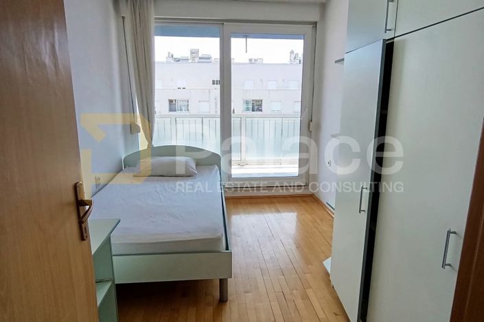 Image No.11-Appartement de 3 chambres à vendre à Žnjan