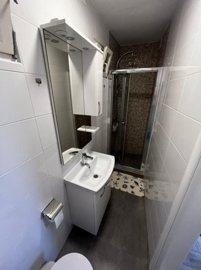 renovirana-kuca-samo-40m-od-mora-krvavica_4