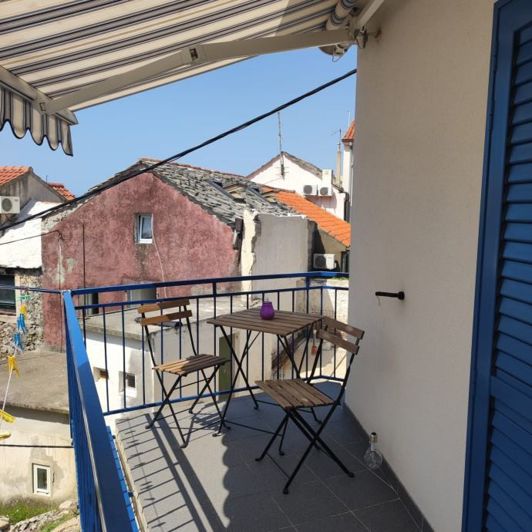 Image No.8-3 Bed House for sale