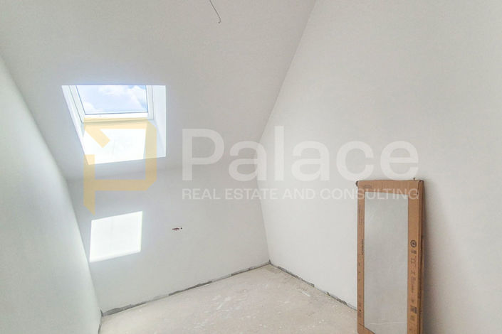 Image No.12-2 Bed Apartment for sale