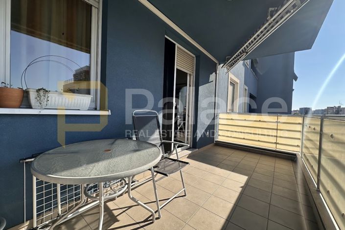 Image No.22-3 Bed Apartment for sale