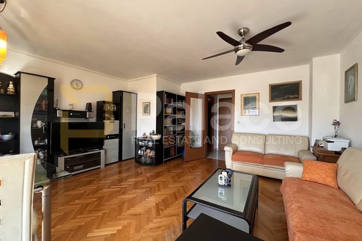 Image No.9-3 Bed Apartment for sale