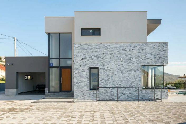 Image No.9-4 Bed Villa for sale