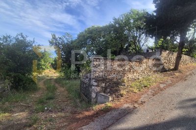 gradjevinski-teren-830-m2-s-dozvolom-za-rekonstrukciju_2