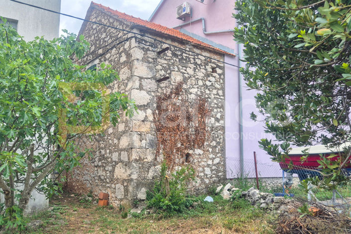 Image No.8-Maison de 4 chambres à vendre à Šibenik-Knin
