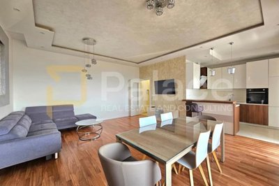 trosoban-stan-s-otvorenim-pogledom-na-more-120m2-znjan_6