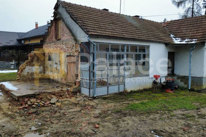 Image No.3-6 Bed House for sale