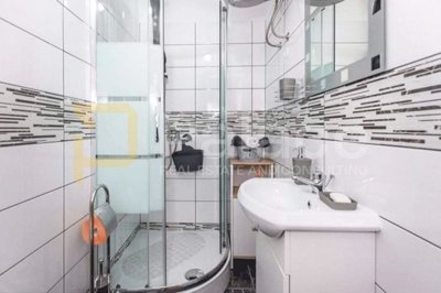 krizisce-uhodan-turisticki-najam-kamena-kuca-170-m-s-bazenom_15