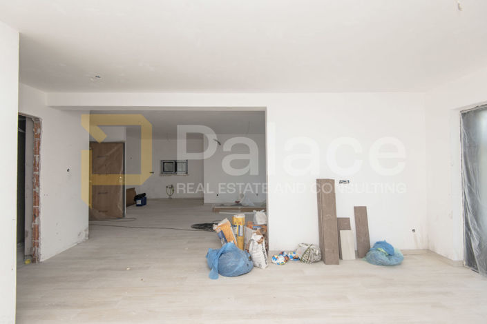 Image No.17-3 Bed Apartment for sale