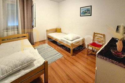 prilika-prodaja-samostojece-kuce-sa-4-apartmana-347-m2-pula_6