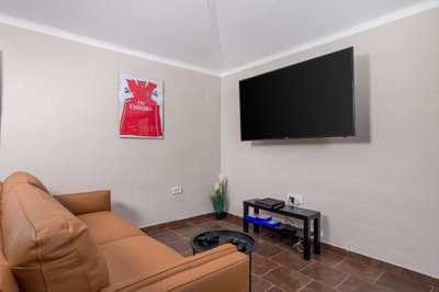 predivna-kamena-vila-s-bazenom-u-srcu-istre-300m2-700m2_8