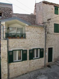 jedinstvena-dalmatinska-kamena-kuca-idealna-za-turisticku_2