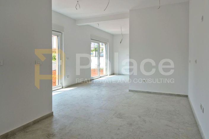 Image No.4-Appartement de 2 chambres à vendre à Tar