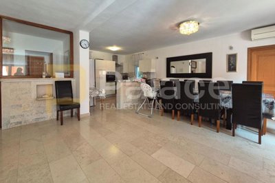 luksuzna-vila-s-bazenom-i-jacuzzijem-u-blizini-medulina_6
