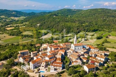 kamena-kuca-za-adaptaciju-u-povijesnoj-jezgri-berama-kraj_3