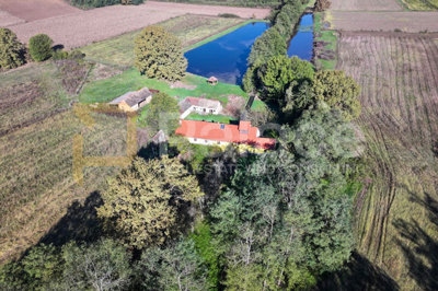 bajkovito-imanje-s-vodenim-mlinom-i-ribnjacima_2